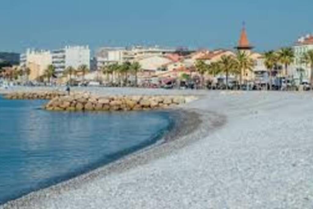 Ferienwohnung Aiguesmarines Cagnes-sur-Mer Exterior foto